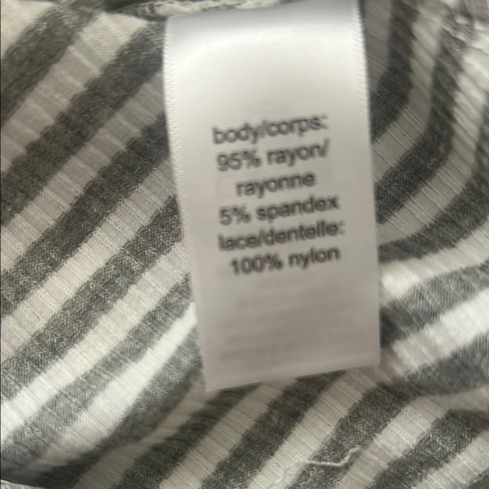 Maurices NWT⭐️Gray & White Lace Tank Top - Picture 9 of 10